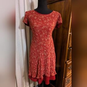 Women's Red Floral Short-Sleeve Dress